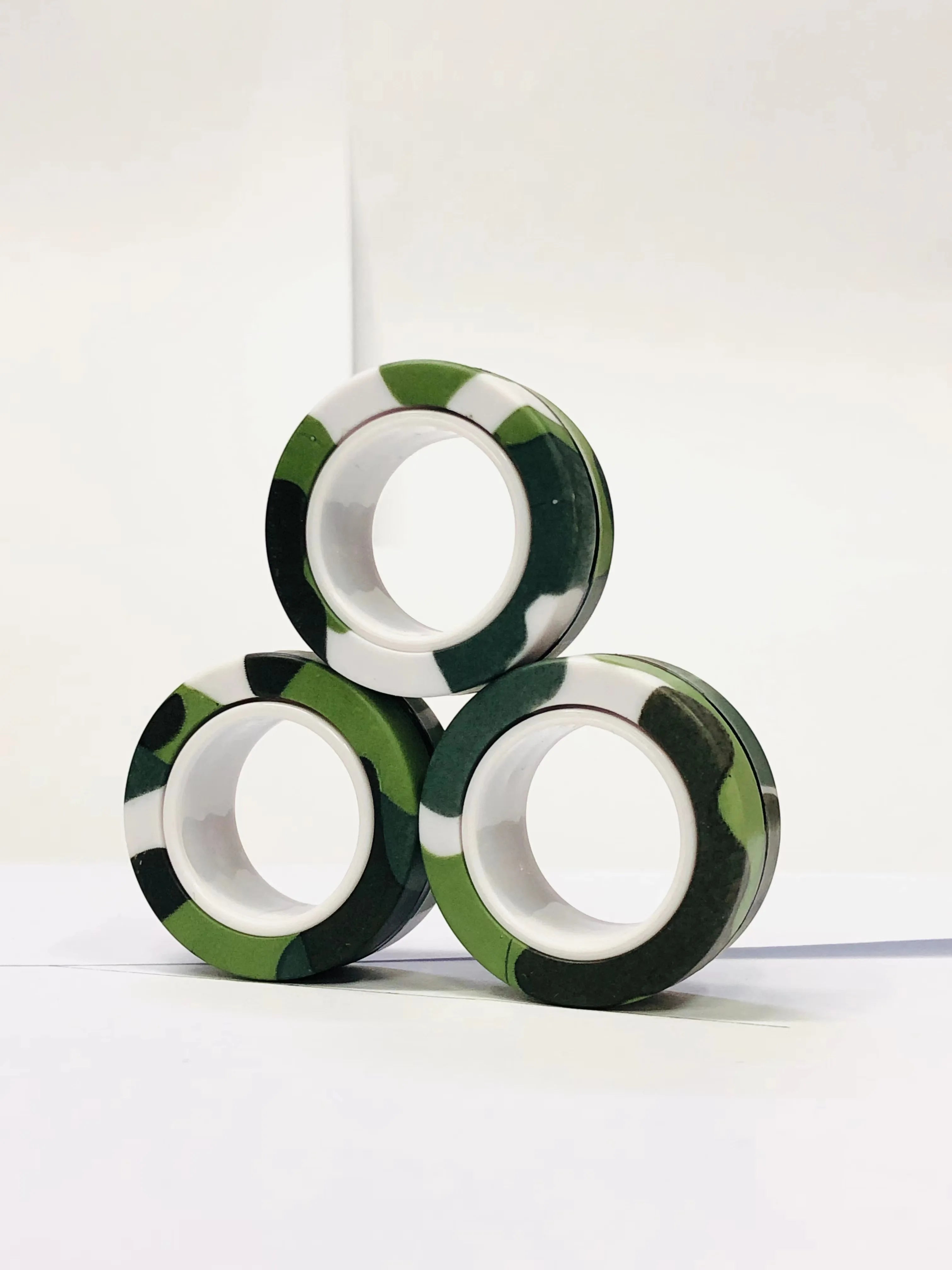 3pcs Fidget Toy Set Finger Magnetic Rings Colorful Adult Magnets Spinner Rings for Relieve Stress Anxiety Relief Therapy